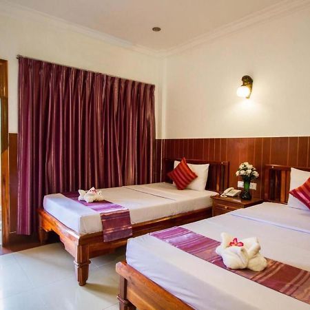 Botoum Hotel Sisophon Esterno foto