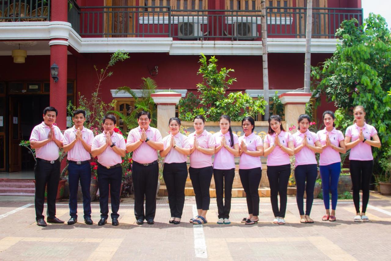 Botoum Hotel Sisophon Esterno foto