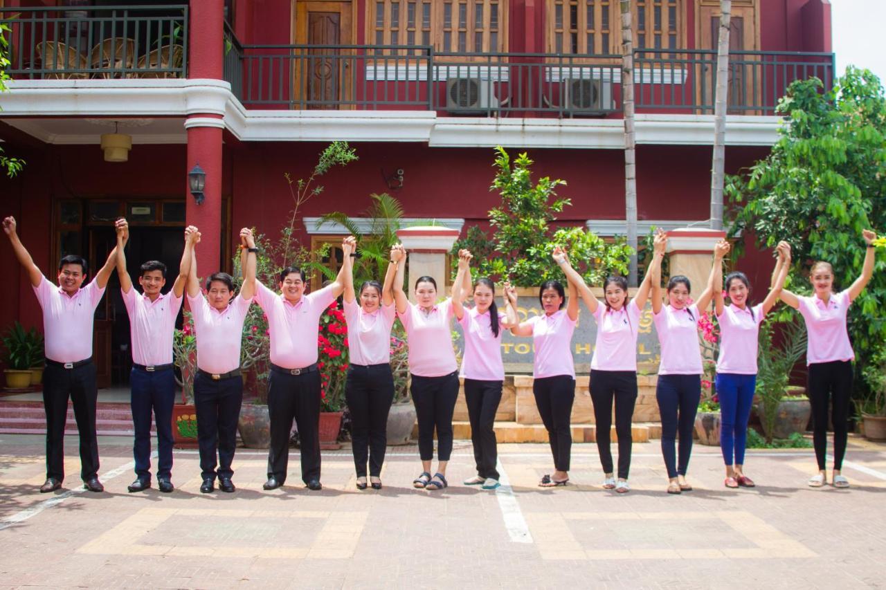 Botoum Hotel Sisophon Esterno foto